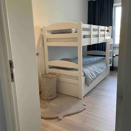Residentie Piccadilly 2 Slpk Te Oostende, 4 Tot 5 Pers, Met Terras Ostend